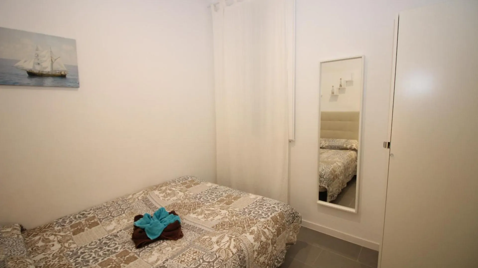 Rooms Balmes Barcelona Spain