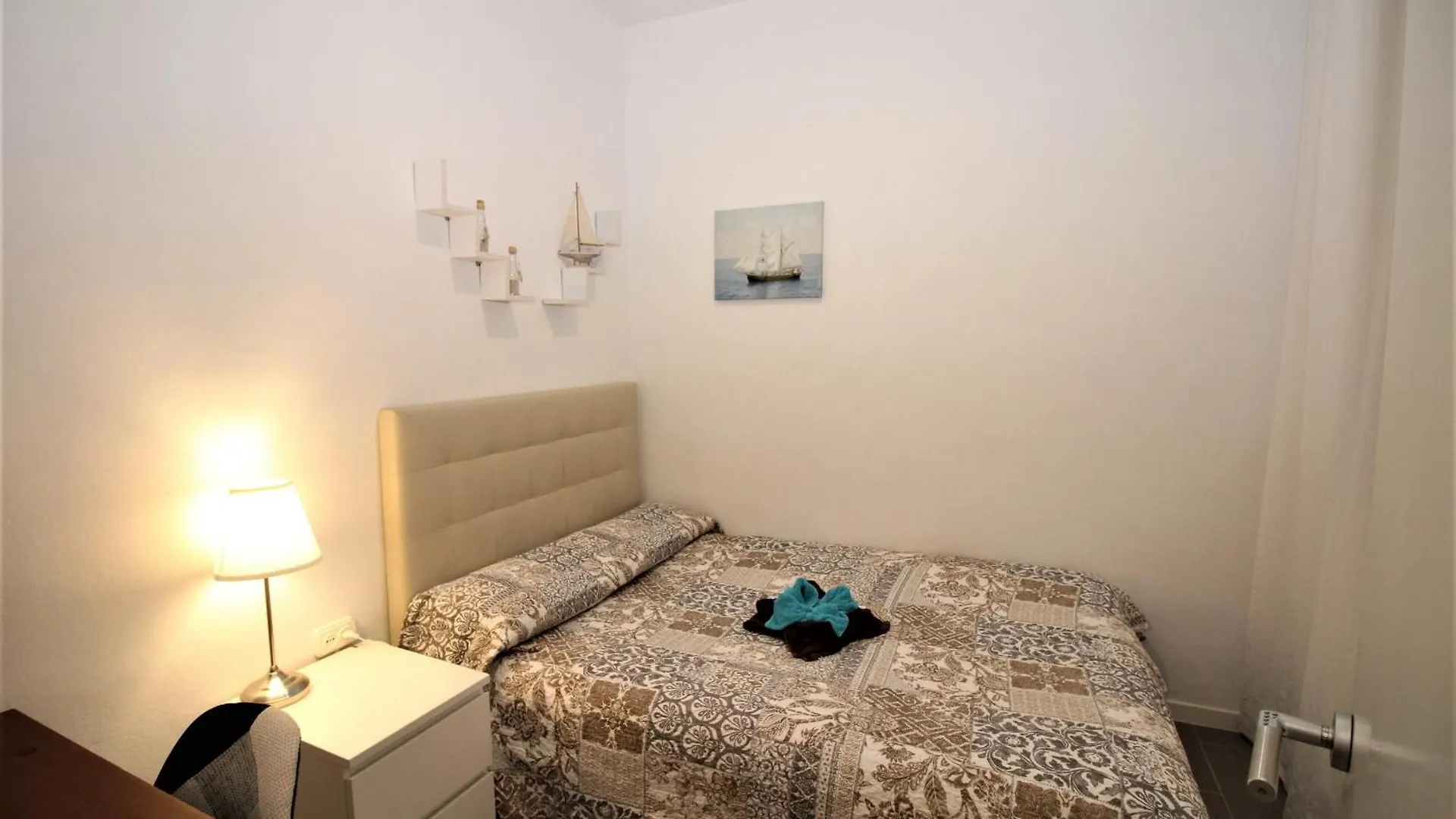Rooms Balmes Barcelona Bed & Breakfast