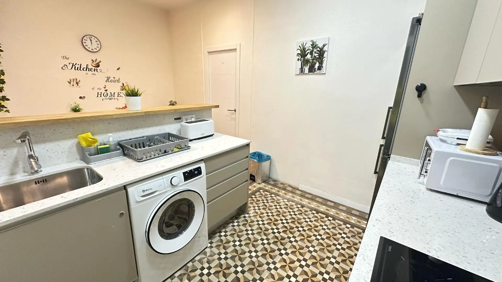 Bed & Breakfast Rooms Balmes Barcelona