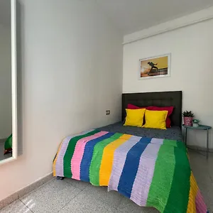 Plaza Universidad Hostal
