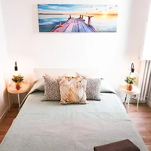 By Paseo De Gracia Hostal