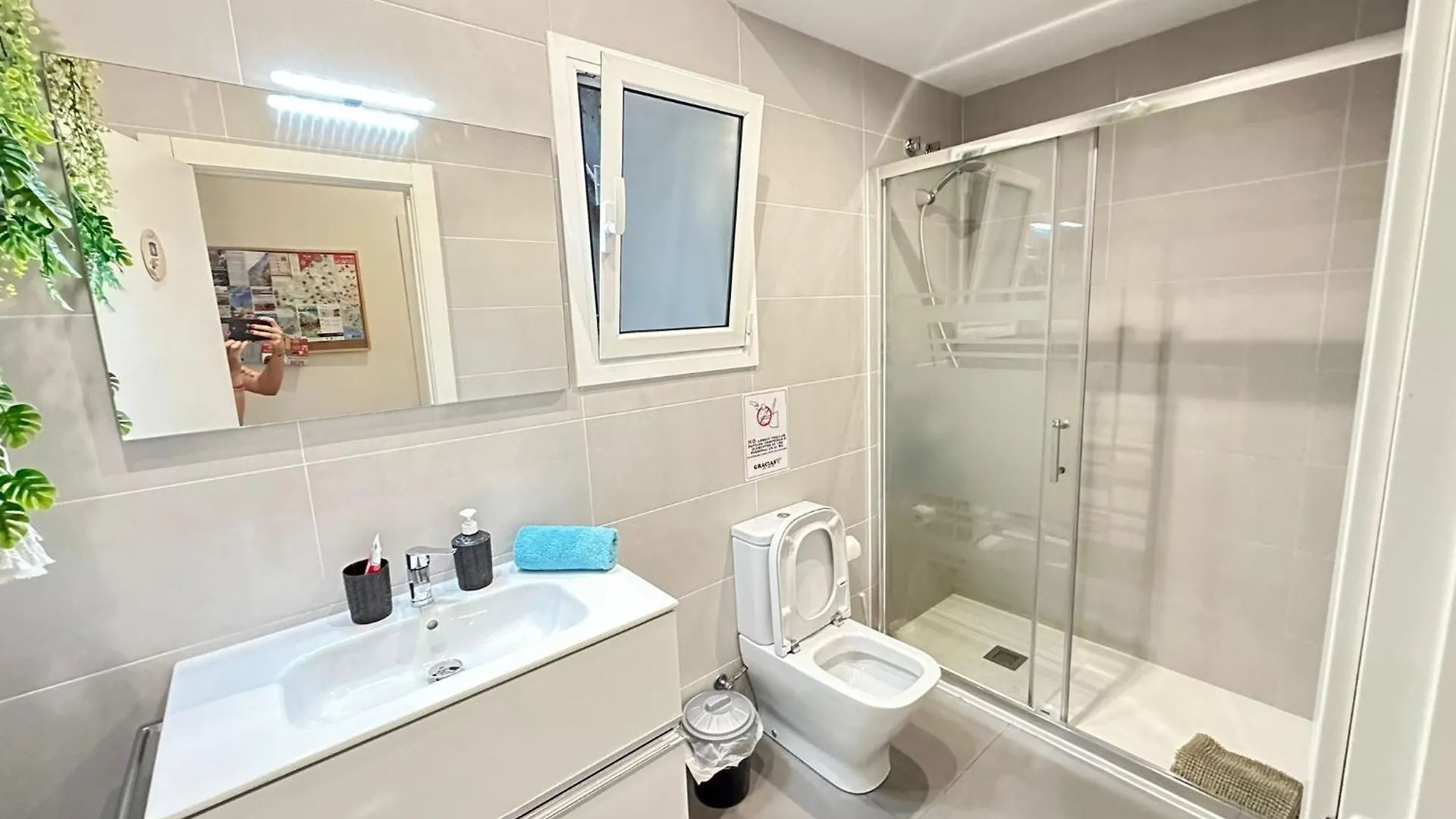Rooms On Balmes Bed & Breakfast Barcelona